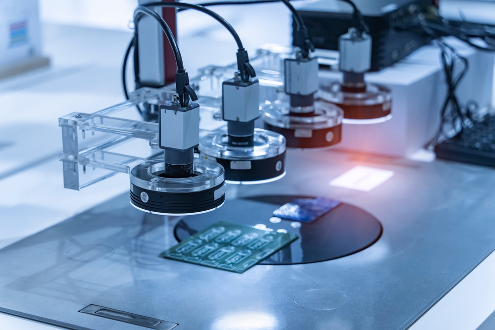Inneos | Video Over Fiber Makes the Difference in Industrial Environments Machine vision manufacturing line using video over fiber.